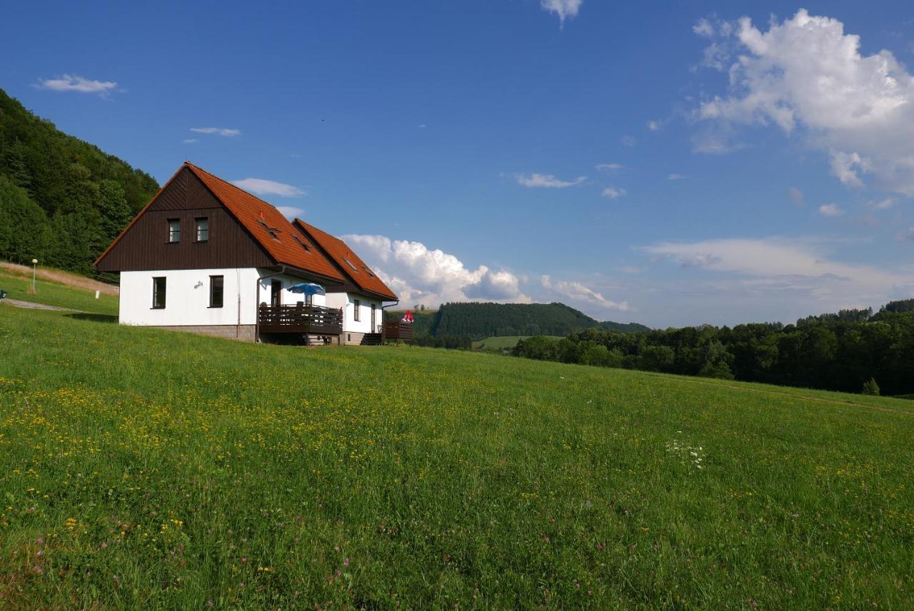 Green Valley Park Stárkov Exterior foto